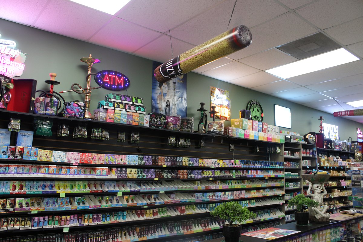 Gardens Smoke Shop interior photo 14